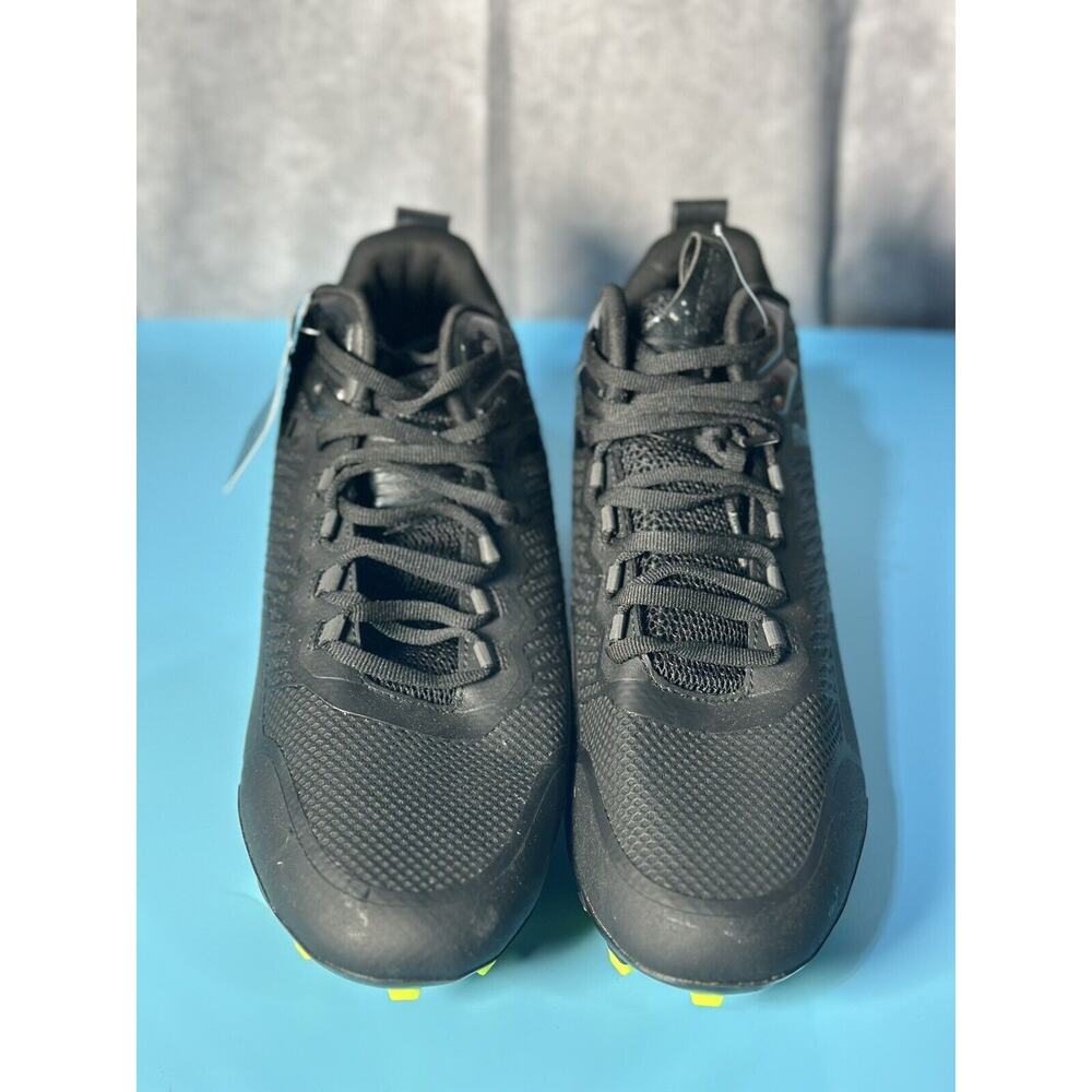 Riddell Men's Field Demon Low TPU Football Cleats, Black/Volt sz 12D